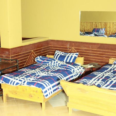 Bunyonyi Safaris Resort Kabale Buitenkant foto