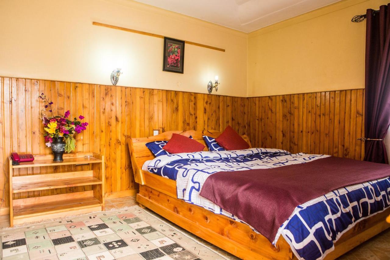 Bunyonyi Safaris Resort Kabale Buitenkant foto