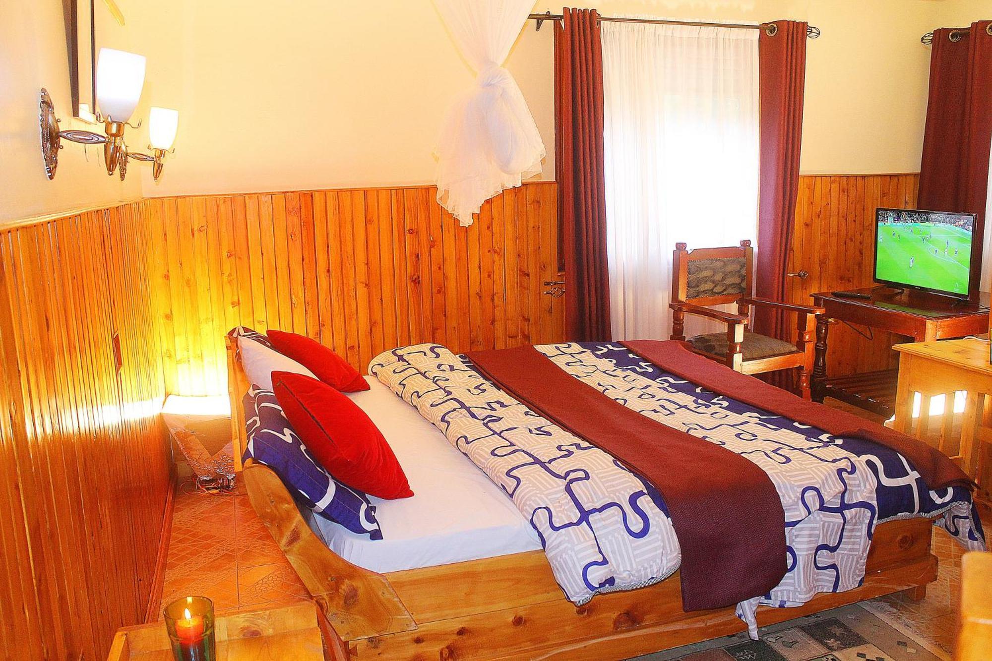 Bunyonyi Safaris Resort Kabale Buitenkant foto